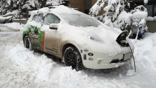 קר בחוץ? מתחת ל-6 מעלות טווח הנסיעה של מכונית חשמלית יתקצר בכמעט חצי. צילום: NSTV