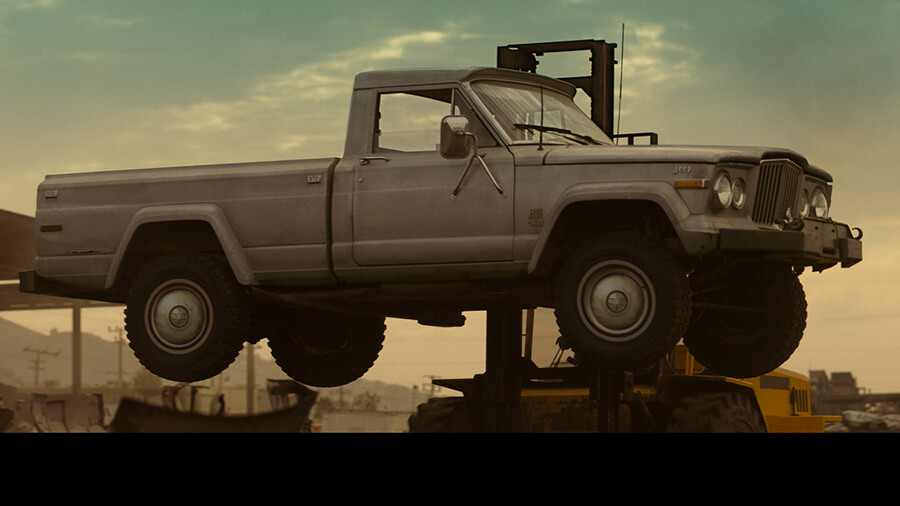 סתבא בדרך לגריסה - JEEP פורטת על מיתרי לב האמריקאים בפרסומת חדשה של ג'יפ גלדיאטור. צילום: JEEP